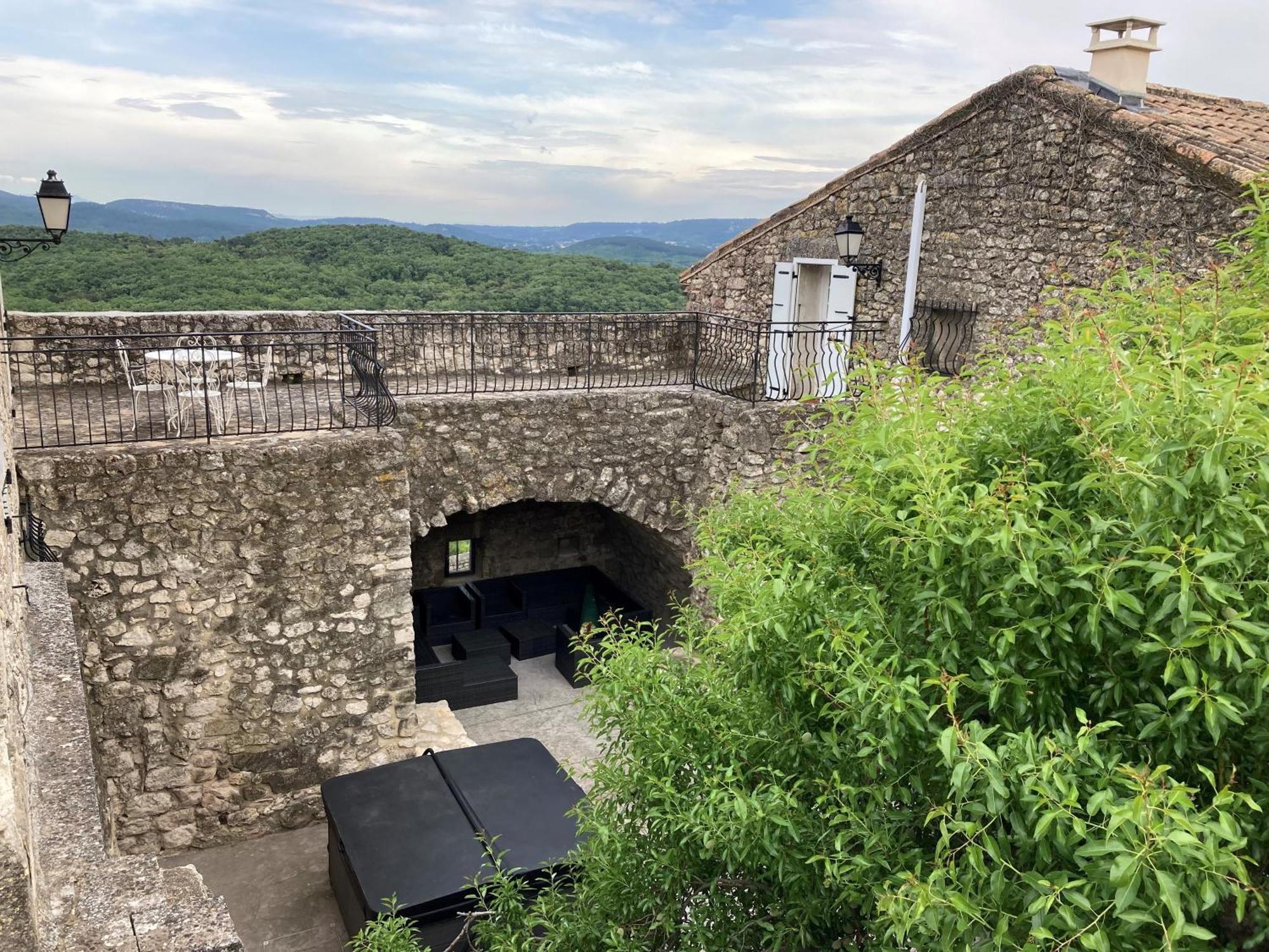La Closerie D'Escalin Gite 12 Personnes Et Jacuzzi La Garde-Adhémar Exteriör bild